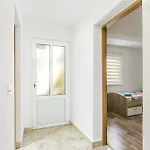 Apartman By The Sea Mastrinka, Ciovo - 22956 Trogir