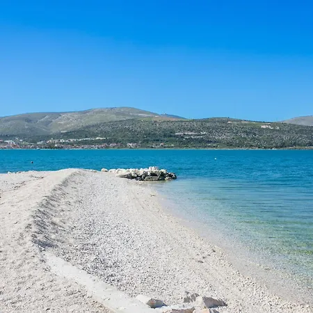 By The Sea Mastrinka, Ciovo - 22956 דירה טרוגיר