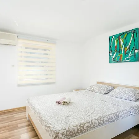 By The Sea Mastrinka, Ciovo - 22956 * 特罗吉尔