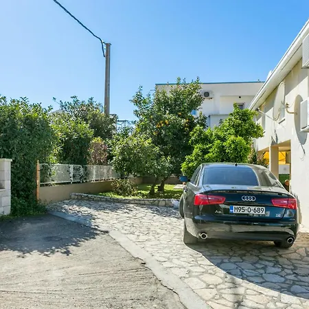 Appartamento By The Sea Mastrinka, Ciovo - 22956