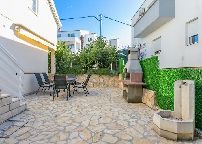 Appartement By The Sea Mastrinka, Ciovo - 22956 *